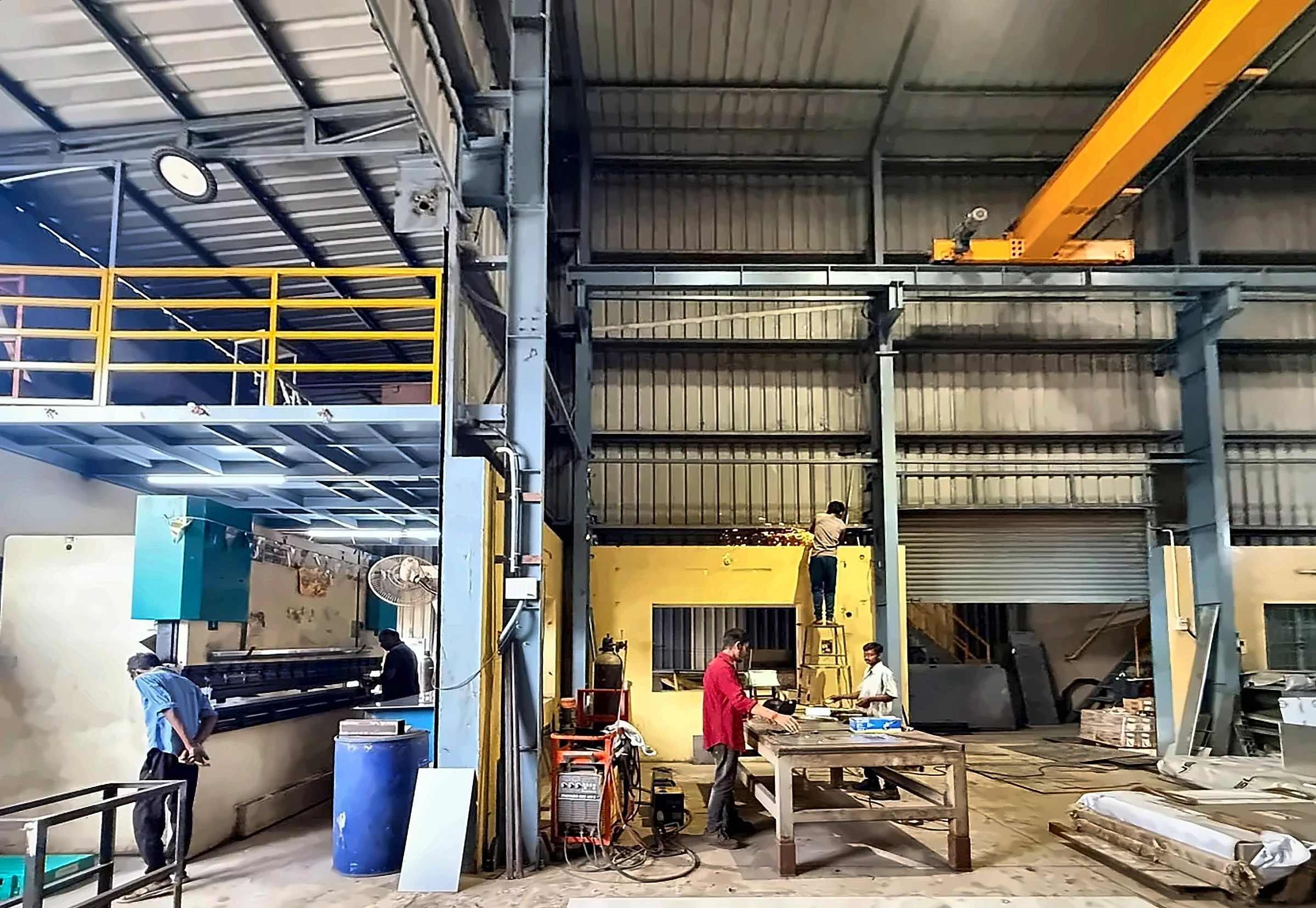 Bending and fabrication area